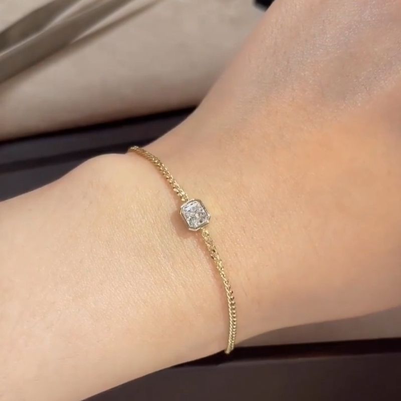 14K Gold Baguette Bracelet