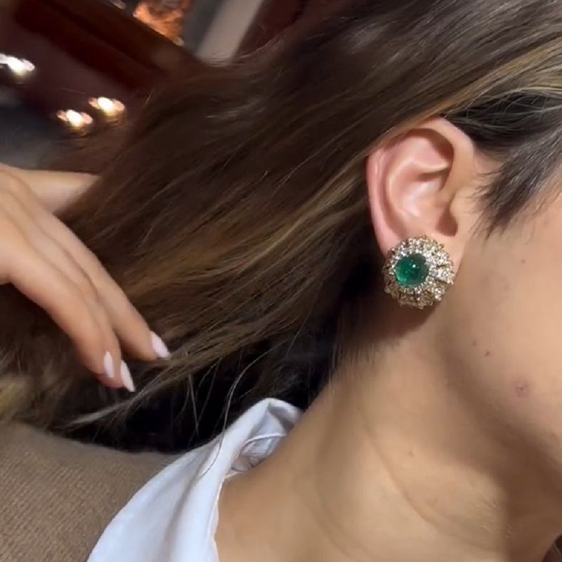 18K Yellow Gold Natural Round Cut Emerald Earrings Studs with Diamonds