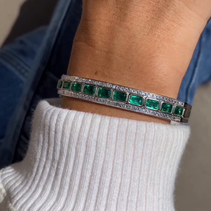 13ctw Emerald Cut Emerald Green & Round Cut White Sapphire Half Setting Bangle Bracelet