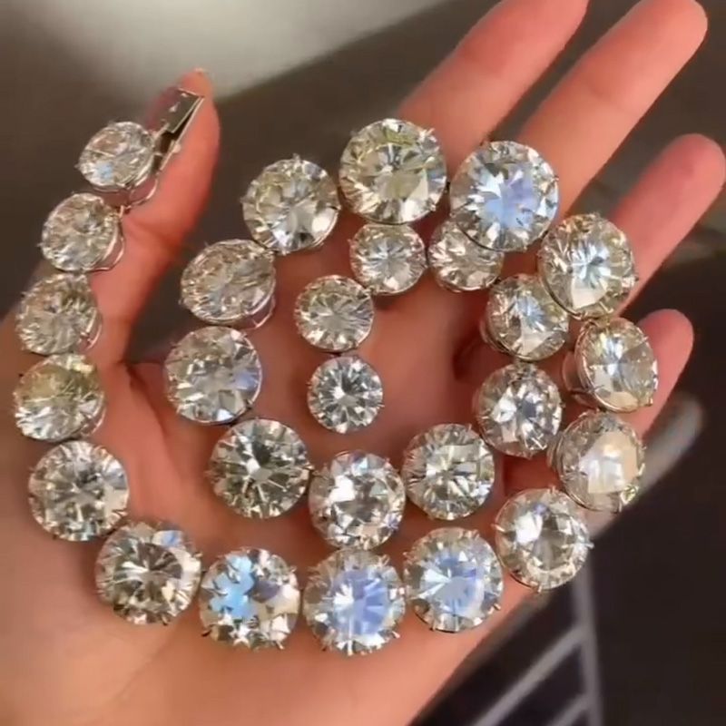 240ct Round Cut White Sapphire Statement Necklace