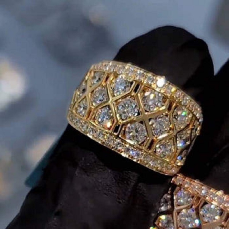 4.5 CT Handmade White Sapphire Round Cut Eternity Band Ring