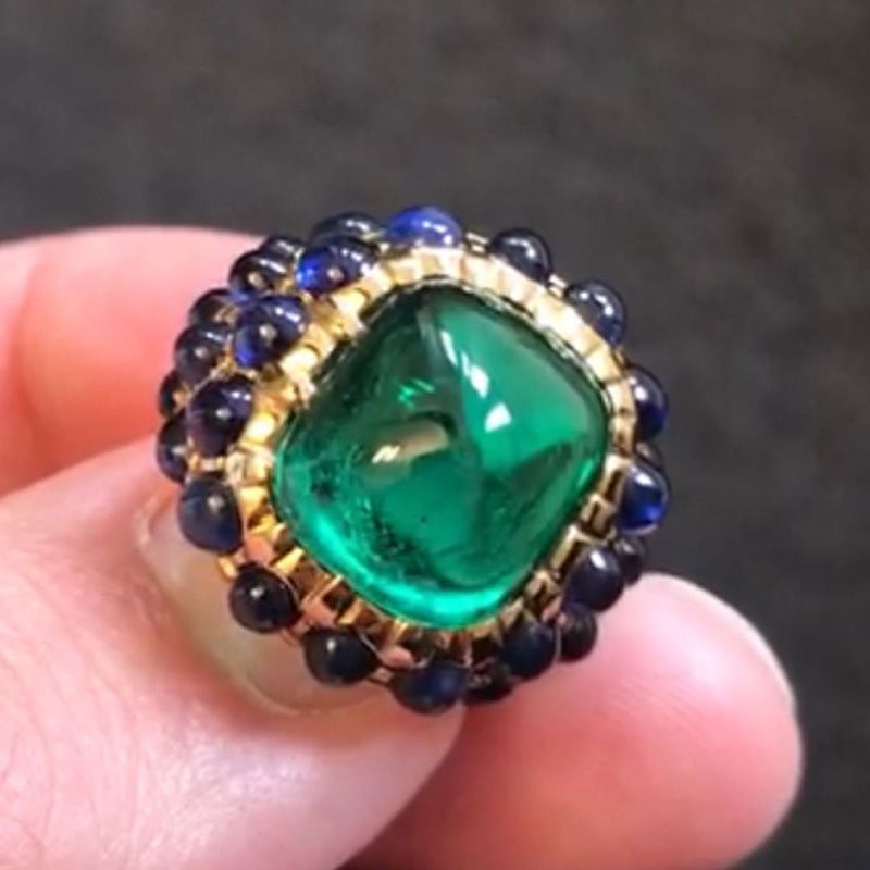 11.5ct Cabochon Emerald & Blue Sapphire Glorious Handmade Yellow Gold Men's Ring