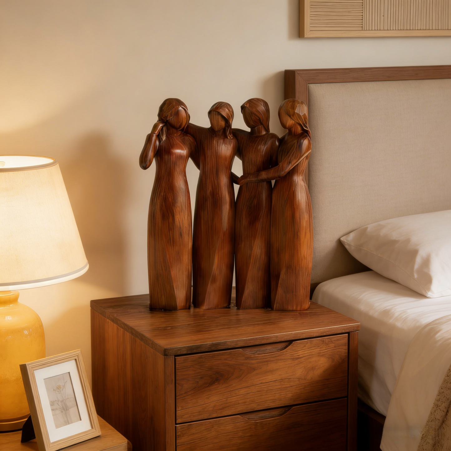 🔥Last Day 50% OFF - Celebrates Friendships Sisters Sculpture(𝐋𝐮𝐜𝐚𝐬 𝐇𝐚𝐥𝐞 𝐇𝐚𝐧𝐝𝐦𝐚𝐝𝐞®)