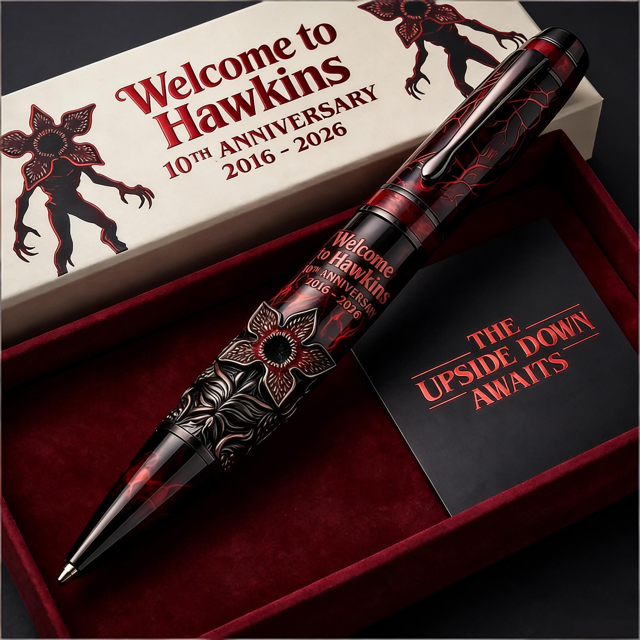🔥Last Day 50% OFF - Hawkins Nostalgia Pen(𝐋𝐮𝐜𝐚𝐬 𝐇𝐚𝐥𝐞 𝐇𝐚𝐧𝐝𝐦𝐚𝐝𝐞®)