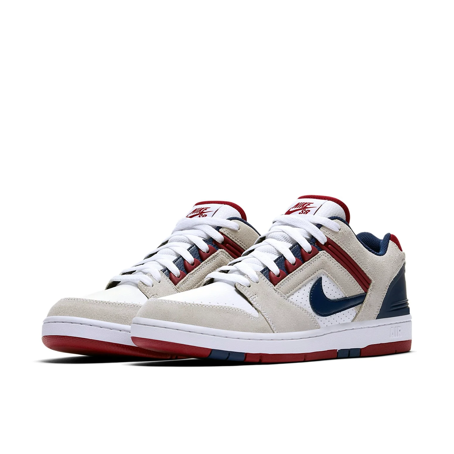 Nithtke SB Air Force 2 Low '76ers' AO0300-100