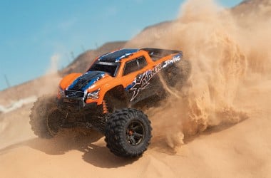 X-MAXX 4x4 new 8S version RTR complete set with 2x 4S / 5000 mAh batteries