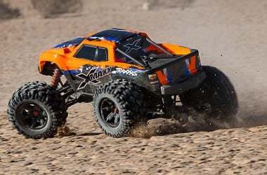 X-MAXX 4x4 new 8S version RTR complete set with 2x 4S / 5000 mAh batteries