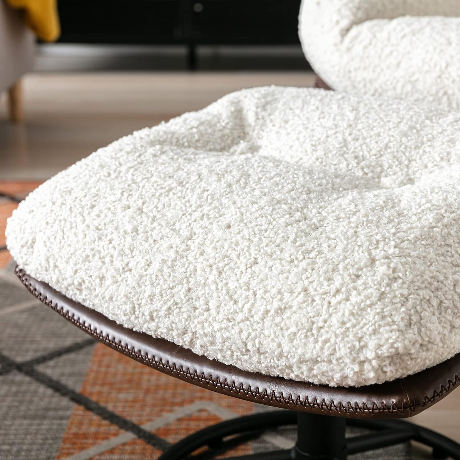 Mid-Century Modern Faux Fur Lounge Swivel Chair for Reading/Living Room/Bedroom