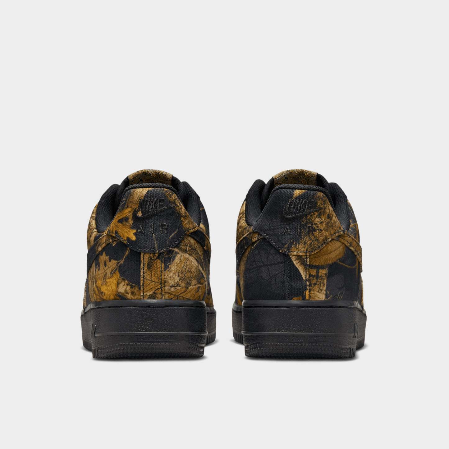 Nittgke Air Force 1 X  Real Tree Dark Camo