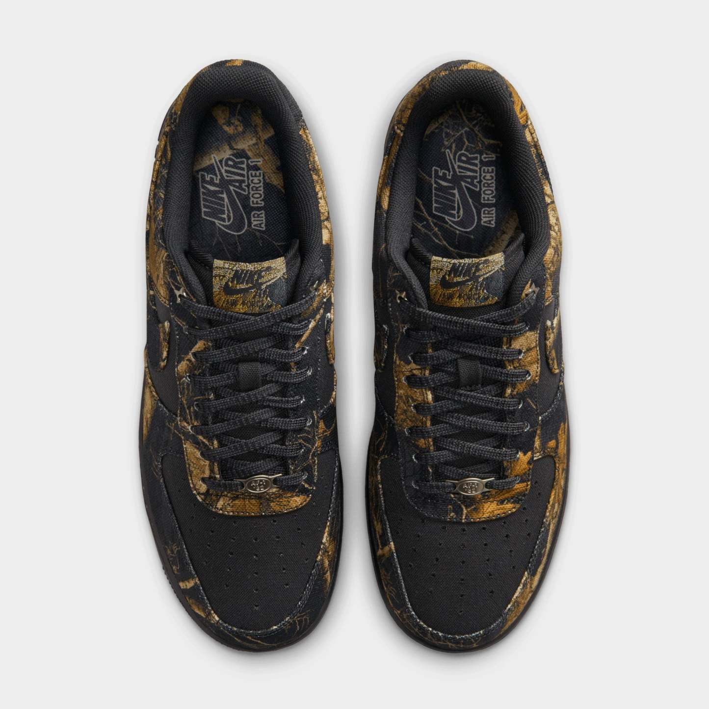 Nittgke Air Force 1 X  Real Tree Dark Camo