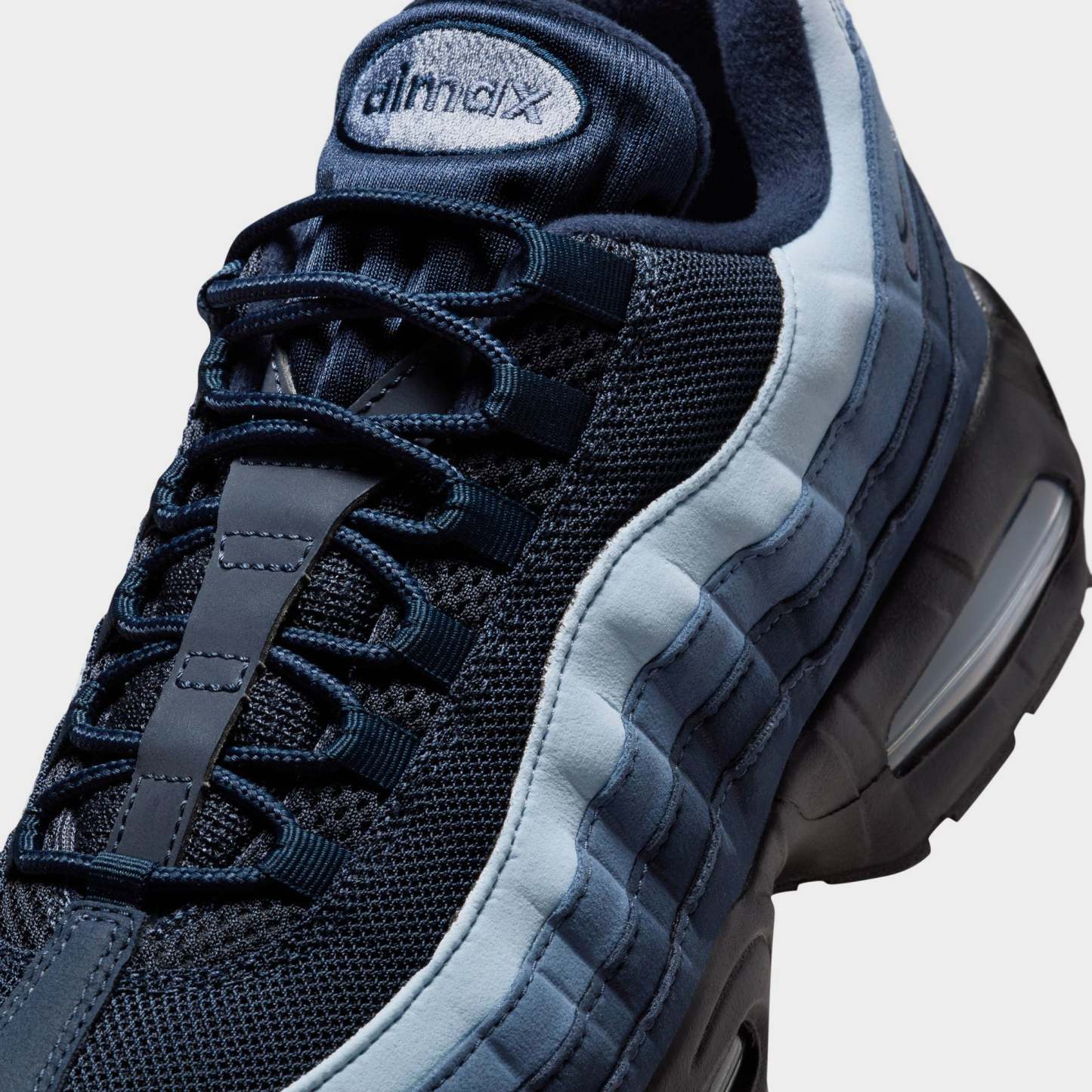 Nittgke Air Max 95 OG Obsidian / Celestine Blue - Diffused Blue