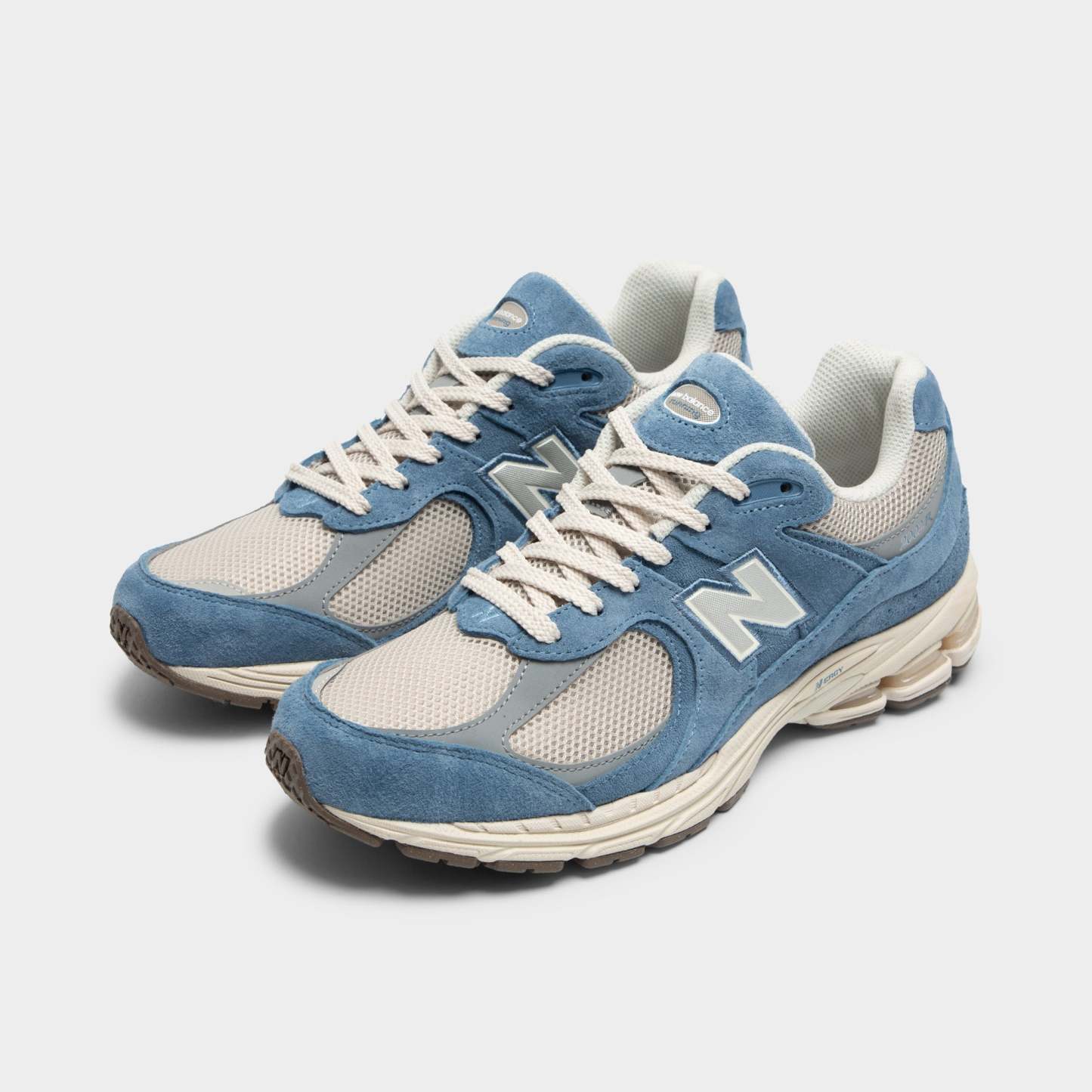 Nettgw Balattgnce 2002R Shoreline / Blue