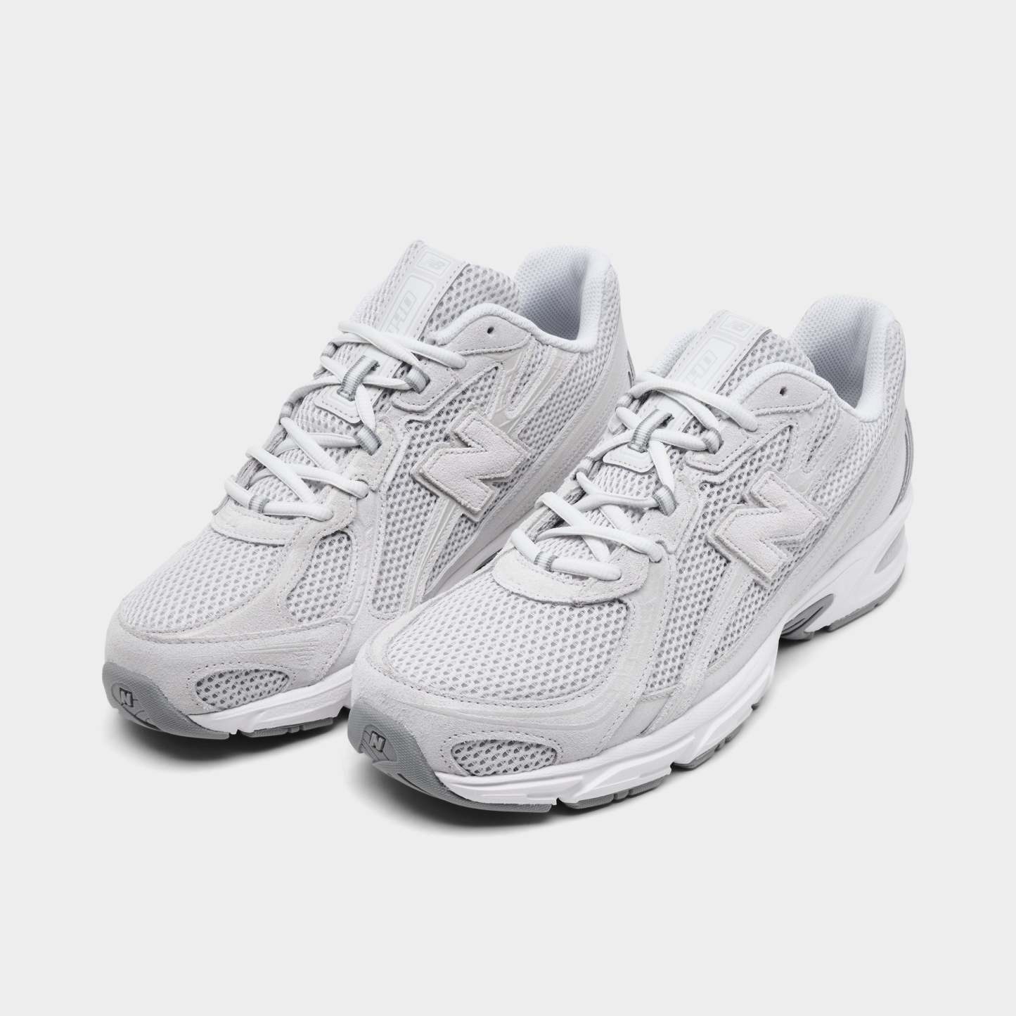 Nettgw Balattgnce 740 Grey / Reflection