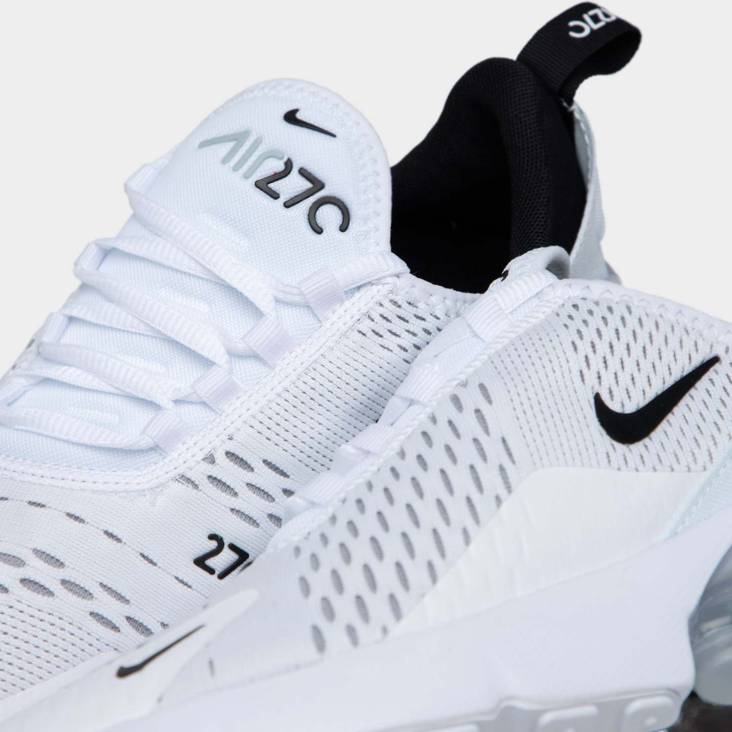 Nittgke Air Max 270 White / Black - White