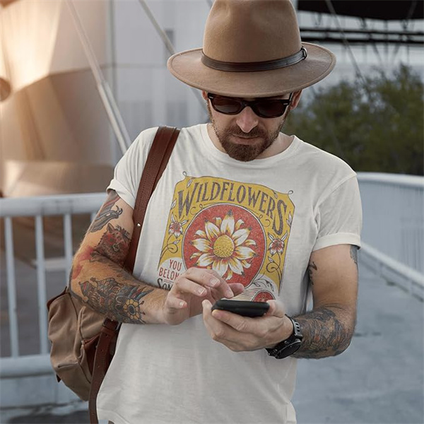 American Retro Wildflower T-Shirt | Tom Petty Wildflowers