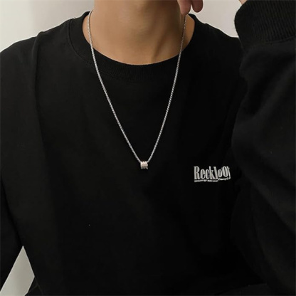 Women's Slim Waist Necklace, Trendy Brand, Versatile Titanium Steel Pendant, Women's Sweater Chain, High-End Women's Chain, Cool Accessory