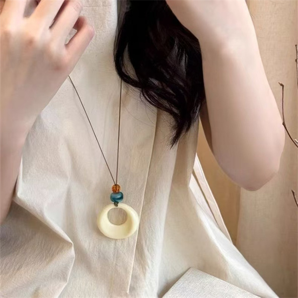 High-end Bohemian style collarbone necklace