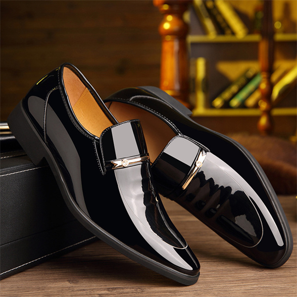 Pointed patent leather business formal casual men's leather shoes