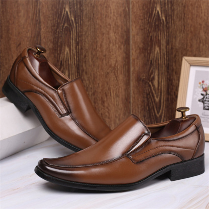 Men's slip-on shoes with small square toe