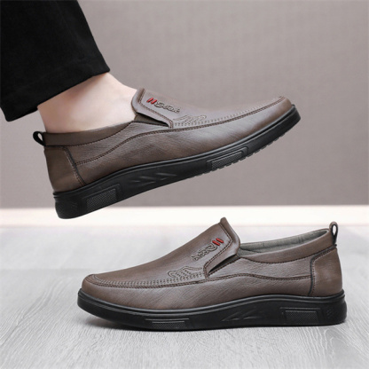 Men's Genuine Leather Soft Insole Casual Comfort Leather Slip-On Loafers