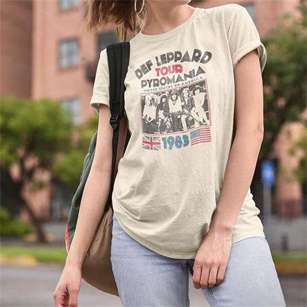 Def Leppard | 1983 Pyromania Tour Vintage Distressed T-shirt