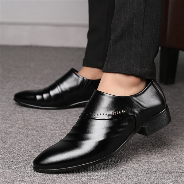 Men's classic slip-on casual pointed-toe leather shoes