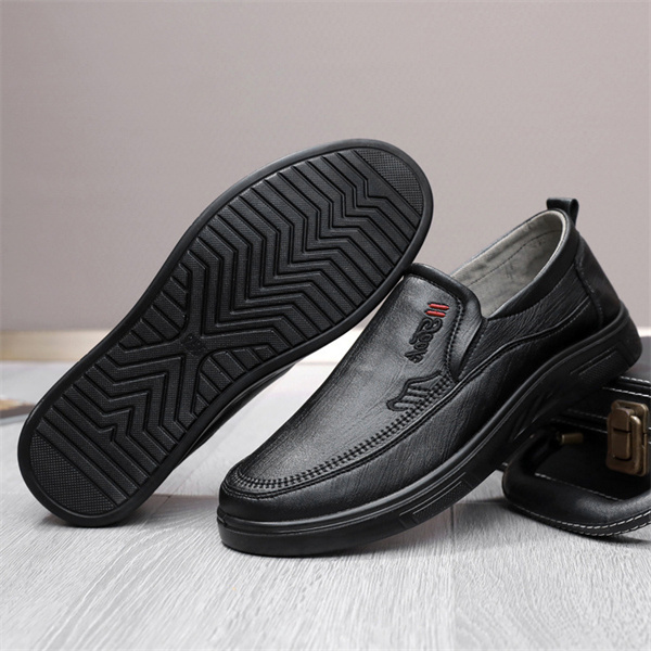 Men's Genuine Leather Soft Insole Casual Comfort Leather Slip-On Loafers