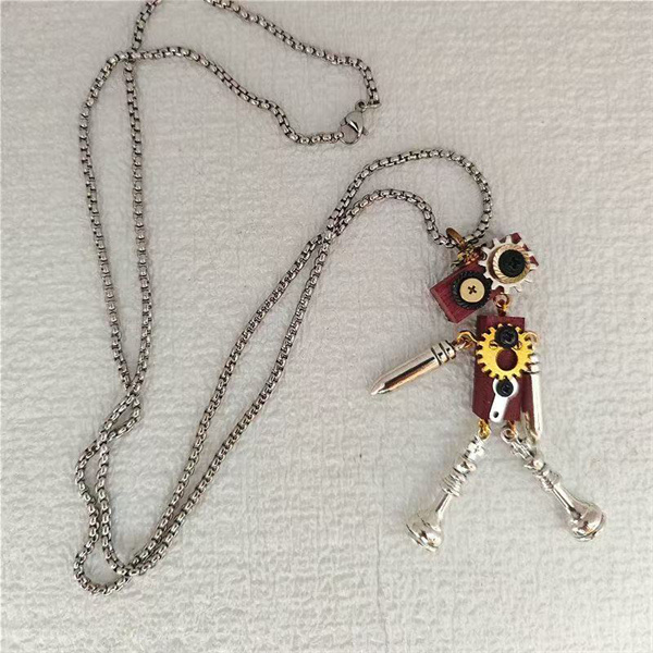 🤖 Steampunk-style handmade robot necklace