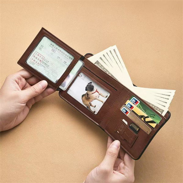 New men's wallet, ultra-thin short soft leather wallet with a retro distressed finish, multi-card slots, large capacity.