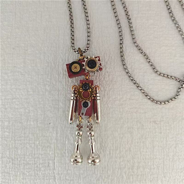 🤖 Steampunk-style handmade robot necklace