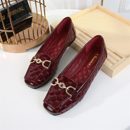 Soft-soled square-toe patent leather flats