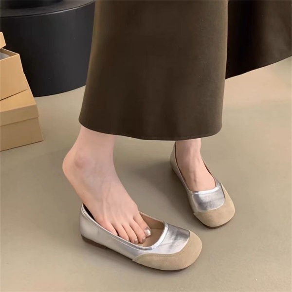 Women's soft sole slip-on casual flat shoes