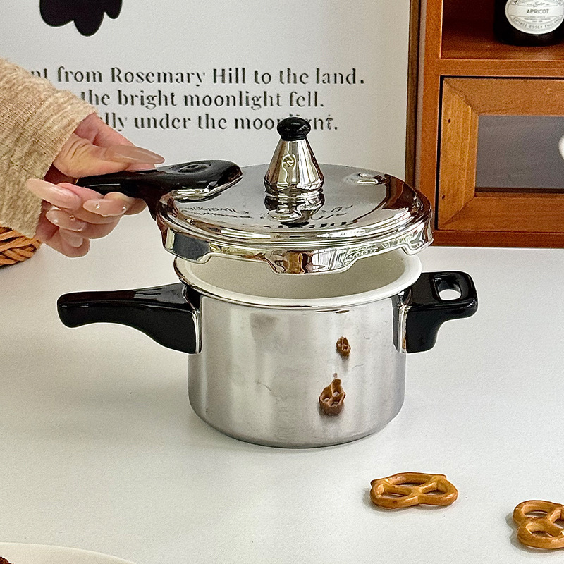 Lovely Funny Mini Pressure Cooker Ceramic Mugs Whimsy Birthday Present Coffee Cup