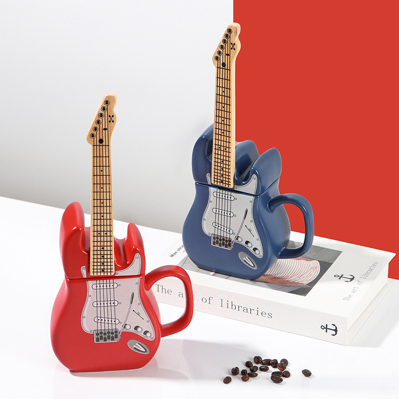 Creative Guitar Cup-shaped Mugs 3D Ceramic Cups Fashion Water Cups