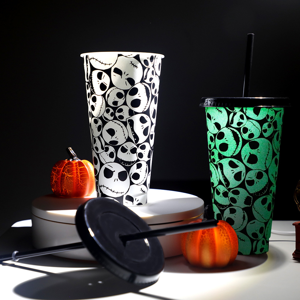 710ml PP Reusable with Straws Water Cups Changing Colour Magical Plastic Cold Water Color Changing Luminous Cup for Halloween