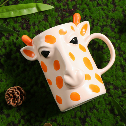 500ml Creative 3D Giraffe Ceramic Mug Cartoon Cute Animal Embossed Cup Personality Trend Coffee Mug Ceramic Cup 