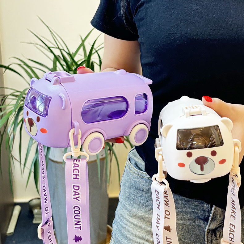 New Baby Bus Car Water Cup High-value Children's Straw Cup Outdoor Portable Elastic Cover Large Capacity Water Cup