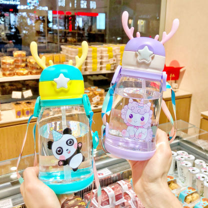 Children's Straw Cup Learning Cup for Drinking for Girl Boy Leak-proof Antler Water Bottle for Anti-fall Portable Water Cup