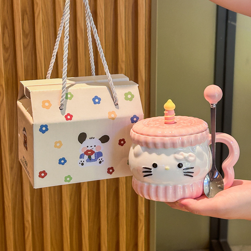 Cute Cartoon Anime Character Ceramic Cup Kawaii Cat Birthday Gift Quilt Coffee Cup with Spoon and Gift Box