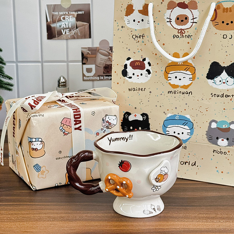 Vintage Cute Cartoon Cat Mouse Print Brown Cup Round Mouth Cup Ceramic Tall Foot Cup Coffee Cup with Spoon Box Gifts