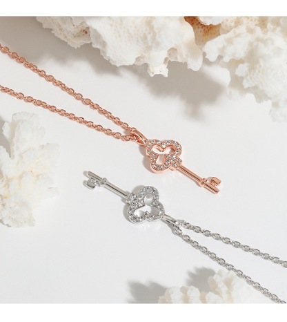 Women Necklace 925 Sterling Silver Heart Key Pendant Necklace with Cubic Zirconia Jewelry