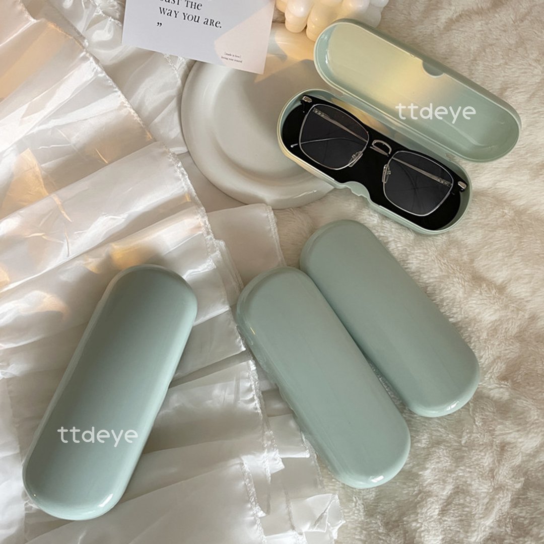 TTDeye Cream Sunglass Case