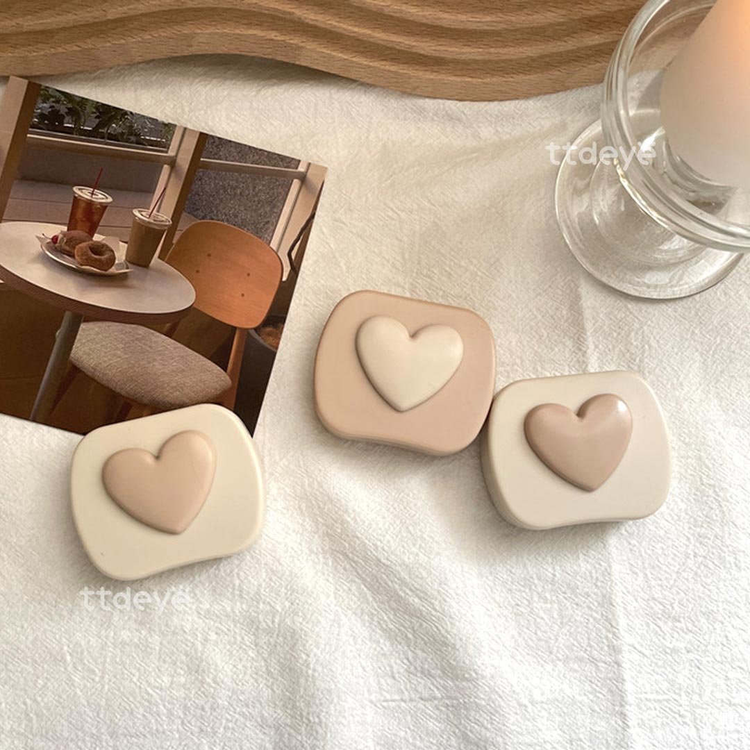 TTDeye 3D Heart Lens Case