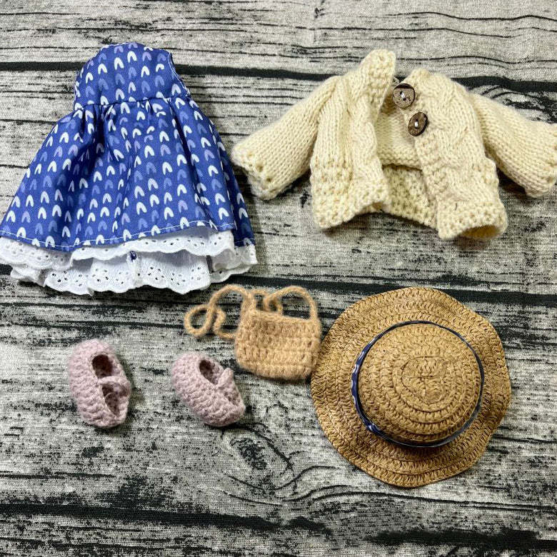 Handmade Waldorf Doll Dress Up👧