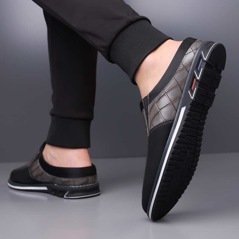 Men's Fashion Calfskin Leather Slippers