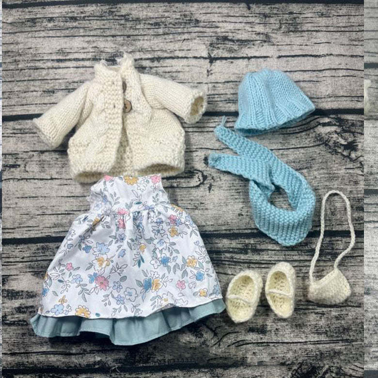 Handmade Waldorf Doll Dress Up👧