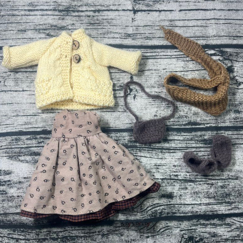 Handmade Waldorf Doll Dress Up👧