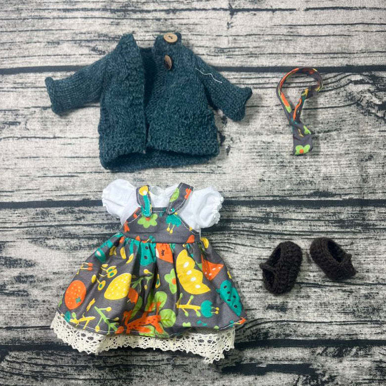 Handmade Waldorf Doll Dress Up👧