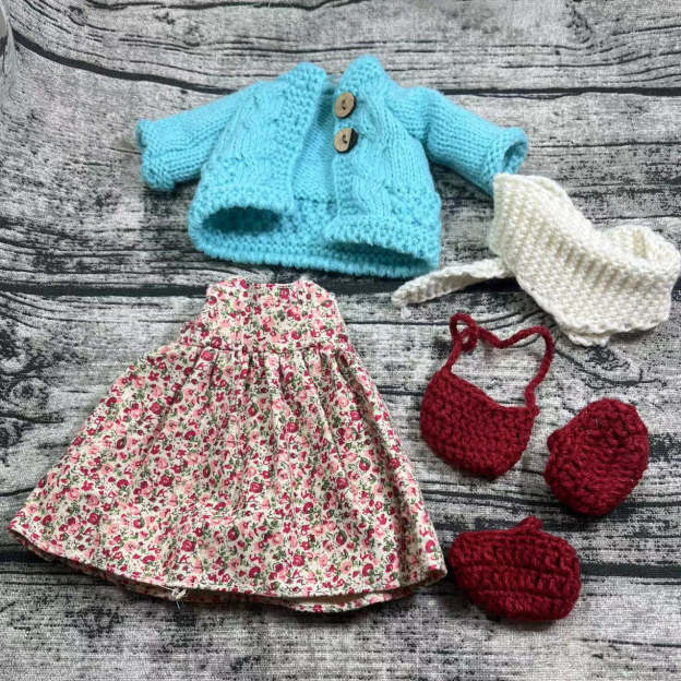Handmade Waldorf Doll Dress Up👧