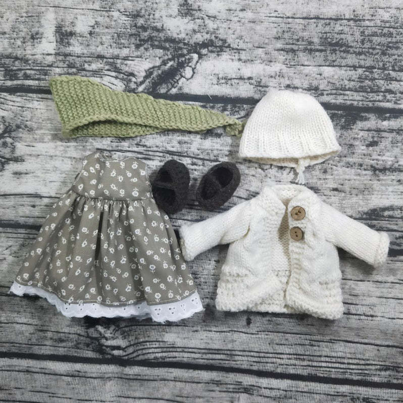 Handmade Waldorf Doll Dress Up👧
